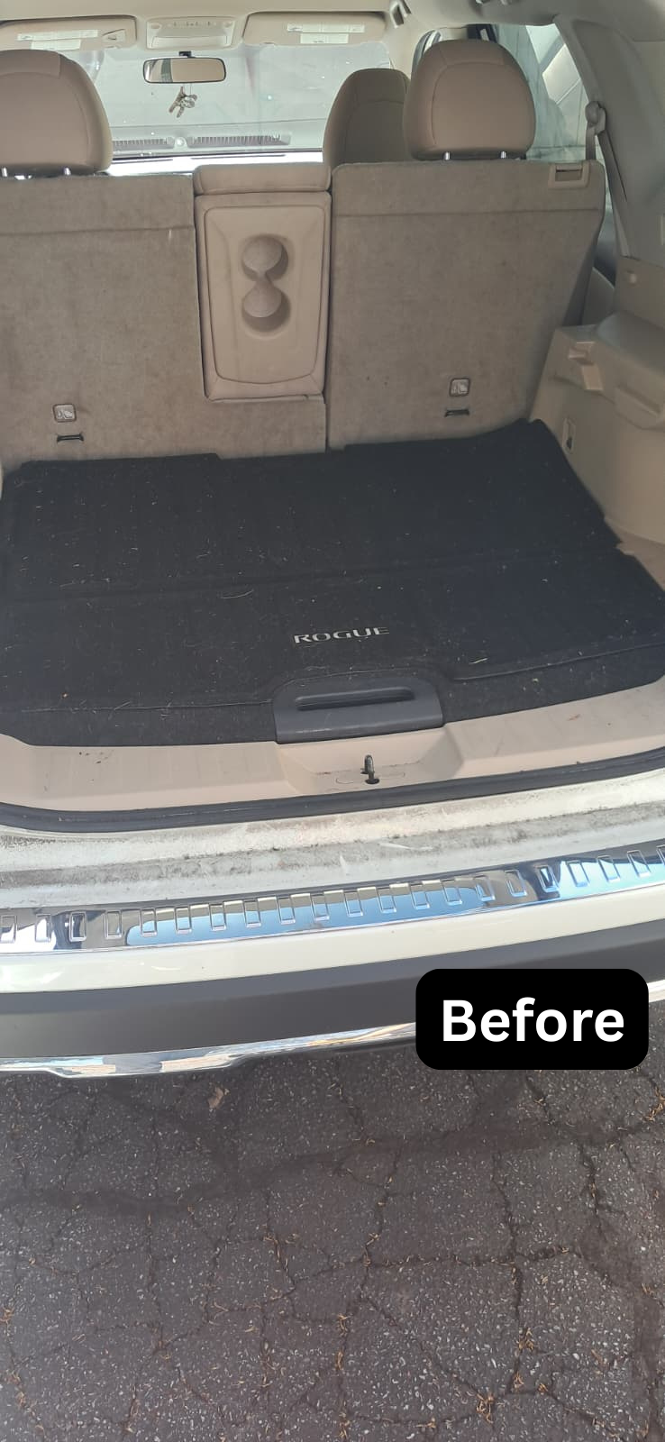 Nissan trunk before vacuum